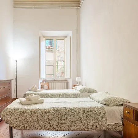 A Due Passi Da Piazza Del Campo Apartment *
