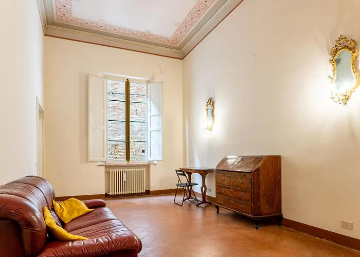 A Due Passi Da Piazza Del Campo *